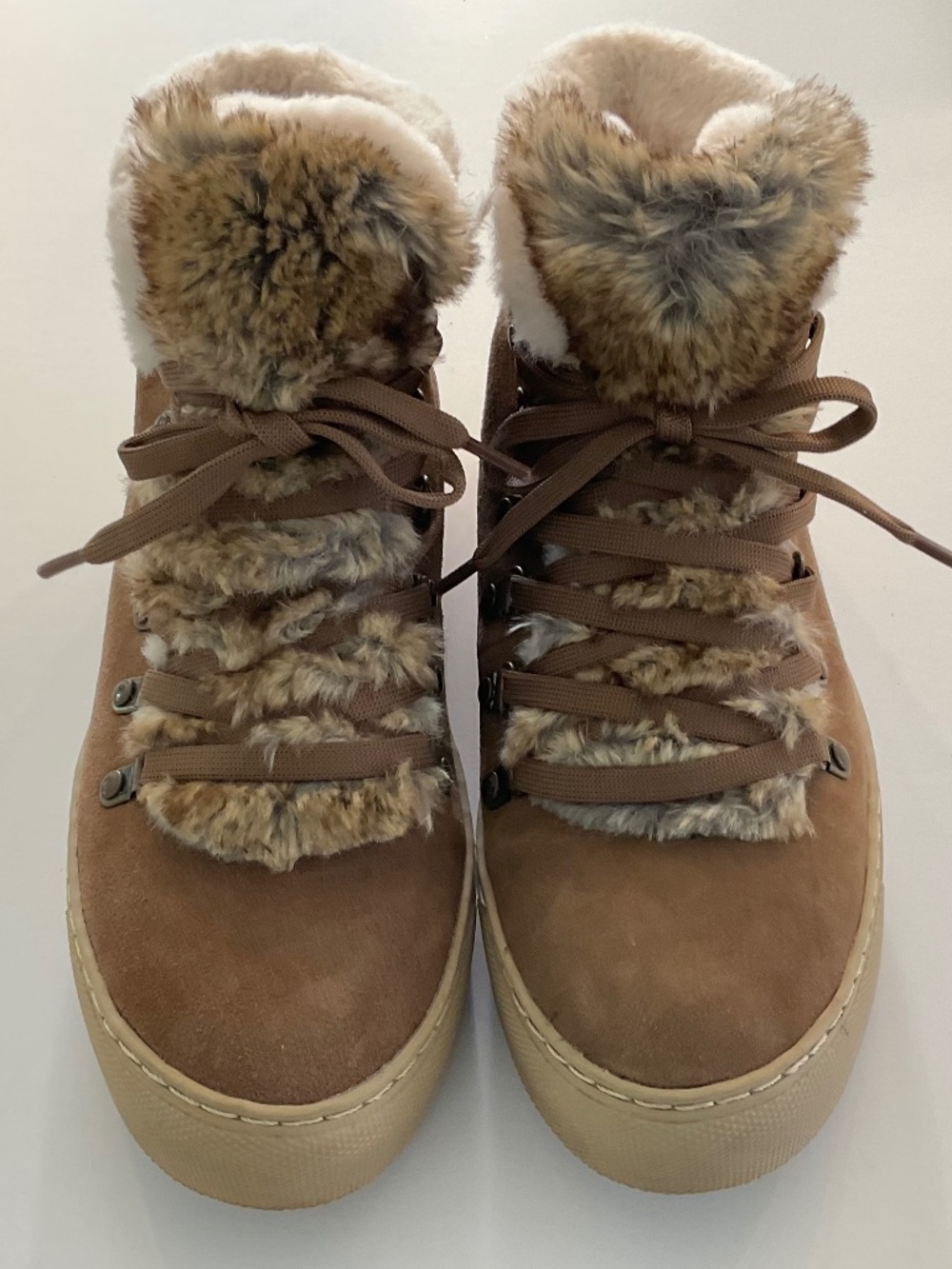 COUGAR Daniel Waterproof Leather Boots Faux Fur Size 8